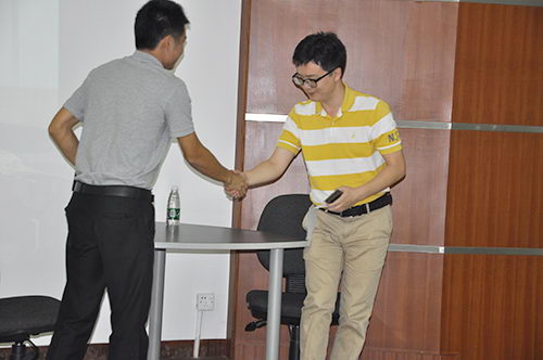 與“客戶”初次見面，禮儀很重要哦