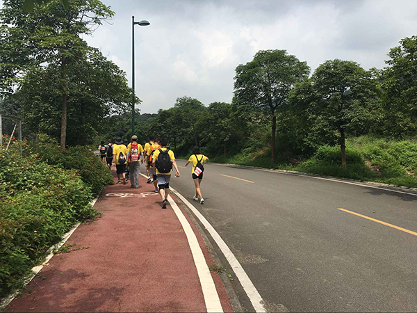 為公益，我們堅(jiān)持！