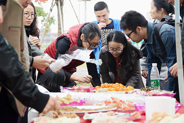 各地特色過(guò)年小吃，正！