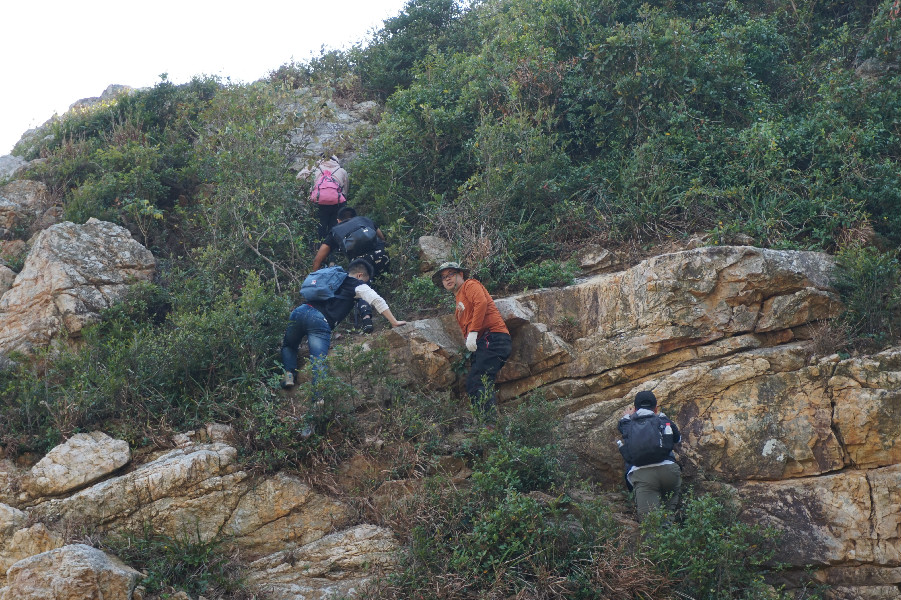 攀山越嶺只為前方美麗的風(fēng)景