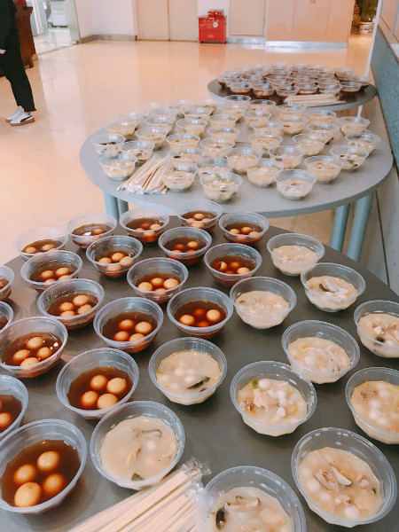 吃咗哩碗湯圓，同舟團團圓圓